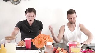 I Was Invited to a Summer Barbeque by My Swing Family