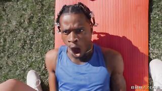 A man fucked a girl in Downward Doggystyle pose right on the street