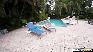 She tempted me at the pool, I couldn’t resist her allure
