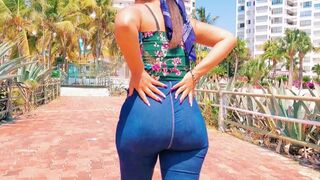 The beautiful Colombian girl has a thick, juicy Latina ass that her boyfriend can’t resist