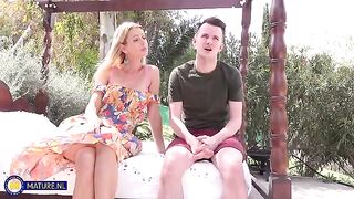 Romantic sex with a guy who loves to be inside the mouth