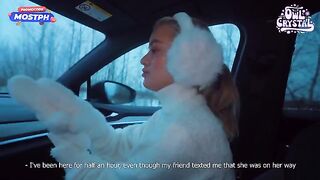 College slut gets banged by stranger in his car