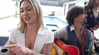 Can you make a blowjob without sucking cock?