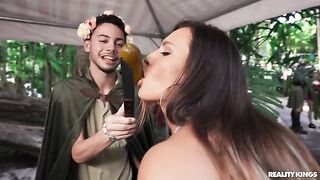 A couple has a nice picnic in the park and fuck on cam