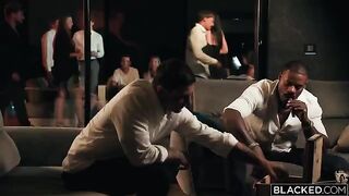 Asian women are a great power in sex, they do everything perfectly