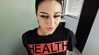 She felt the power of an impressive cock in a steamy scene