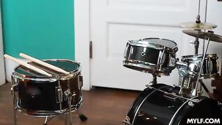 Girlfriend's cock is more delicious than the guy's, this is magic!
