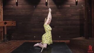 The sweet torture of a girl who likes BDSM with a vibrator