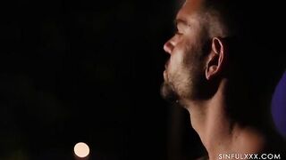 Learn to fuck with your hand beautifully