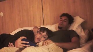 A blowjob on the bed is lazy, but so deep that it shakes him up
