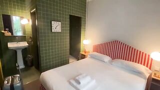 Thoughts on the disk, fingers in the pussy (a travel vlog)